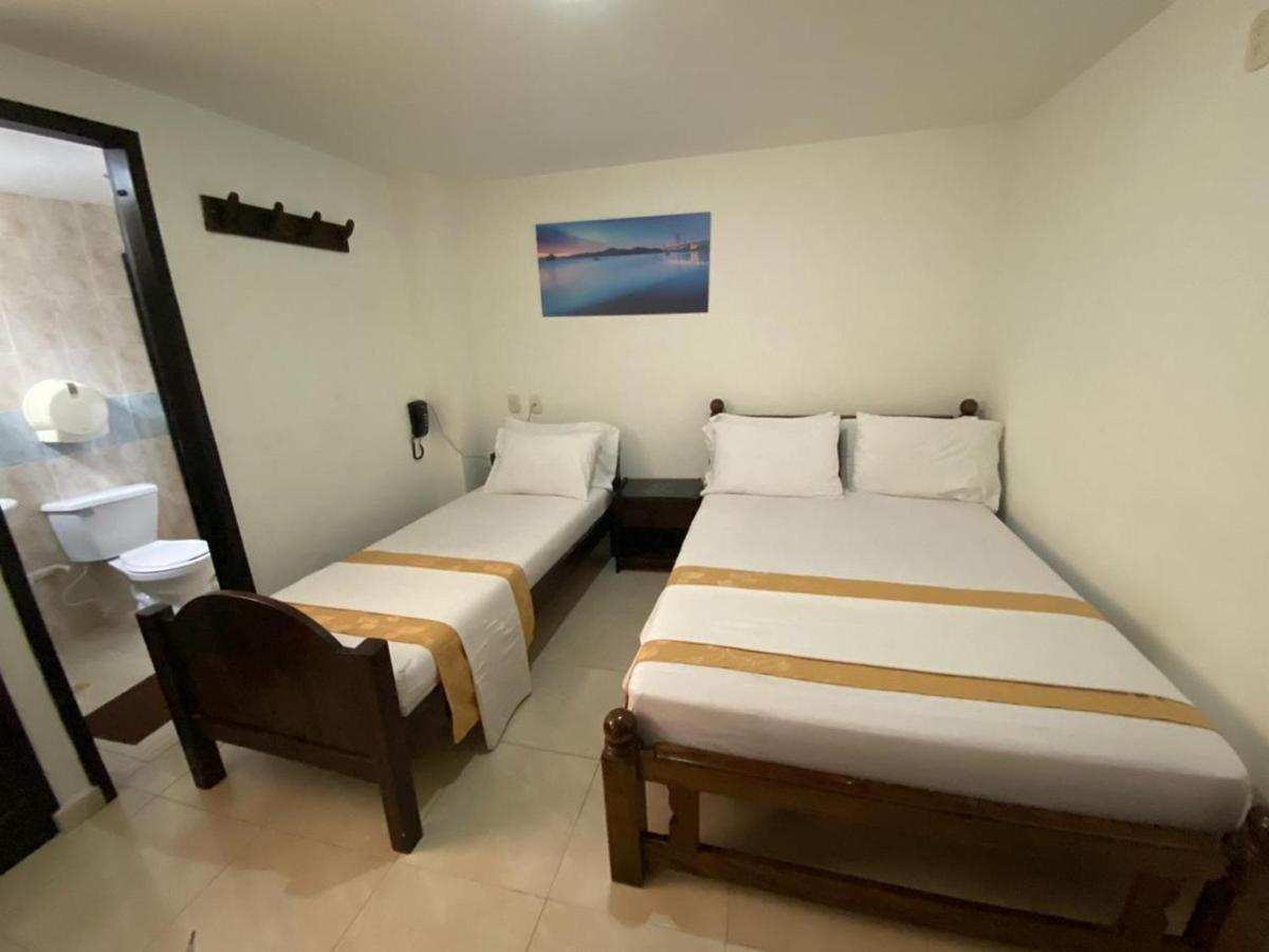 بوكارامانغا Hotel Santa Sofia المظهر الخارجي الصورة