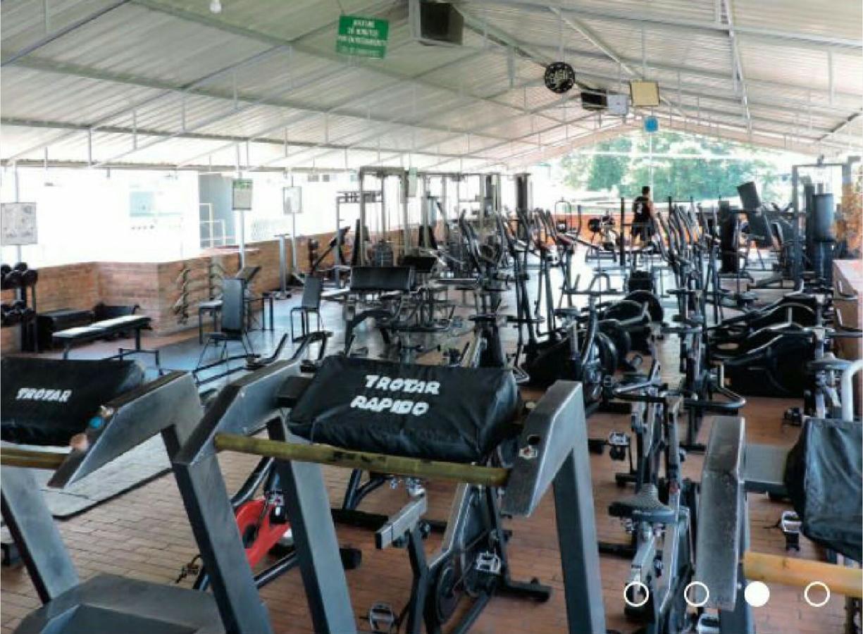 بوكارامانغا Hotel Santa Sofia المظهر الخارجي الصورة